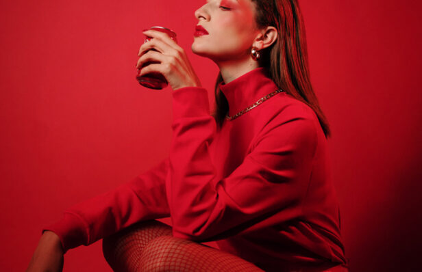 Illusion photoshoot with less popular accessories