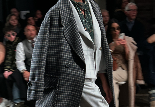 Modest Fashion Week 2026 Designers Highlights Models on the runway at Paris Modest Fashion Week 2026 showcasing sculptural silhouettes and quiet luxury designs.