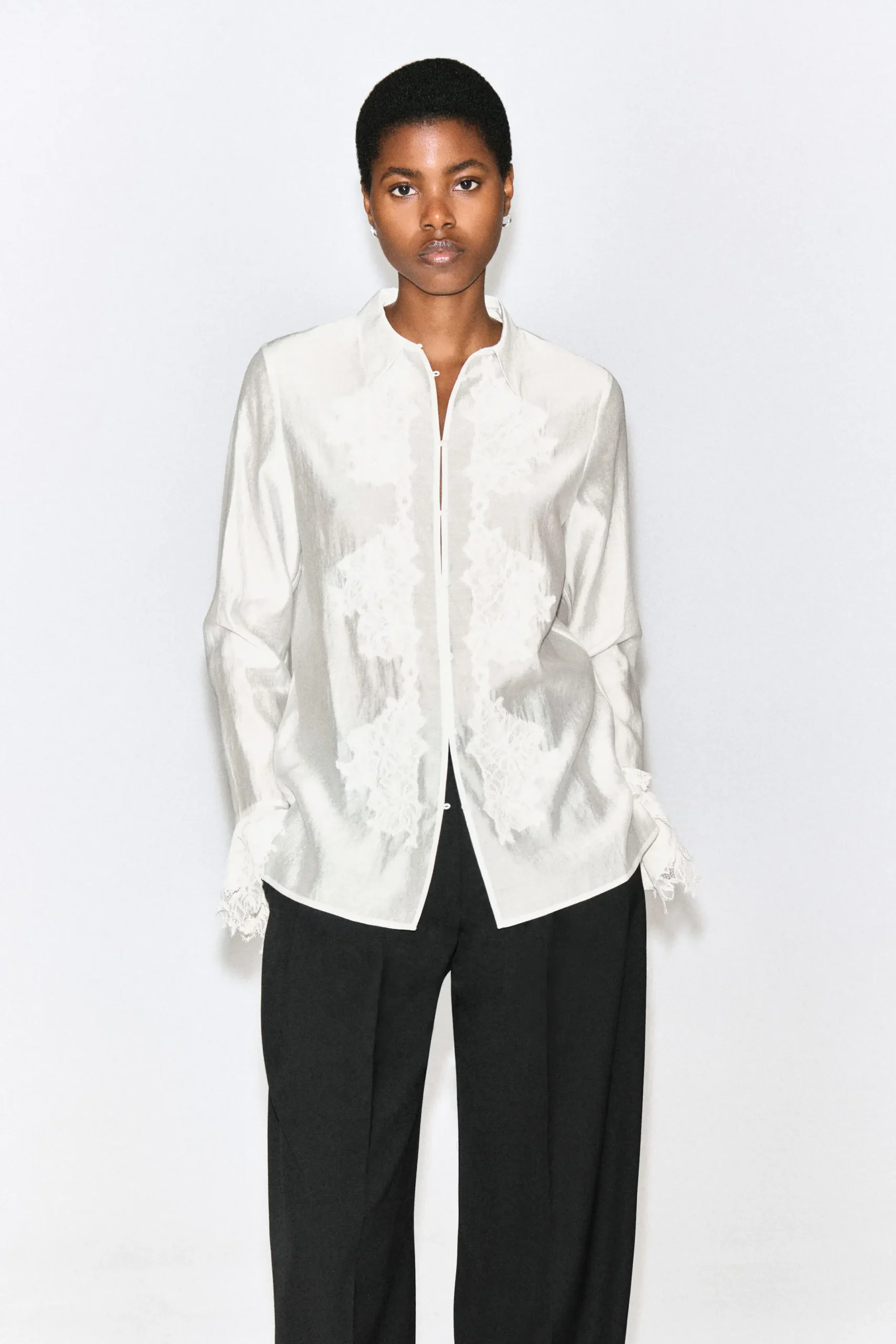 Fluid lace detail shirt